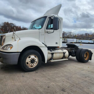 SOLD 2007 Freightliner Columbia Single Axle