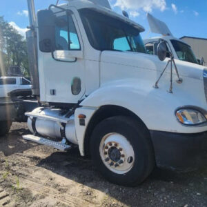 SOLD 2005 Freightliner Columbia 12.7