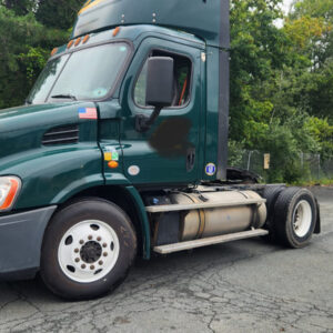 SOLD — 2016 Freightliner Cascadia