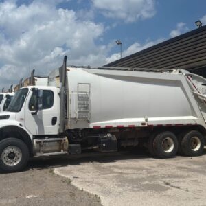 Freightliner Cascadia Garbage Truck